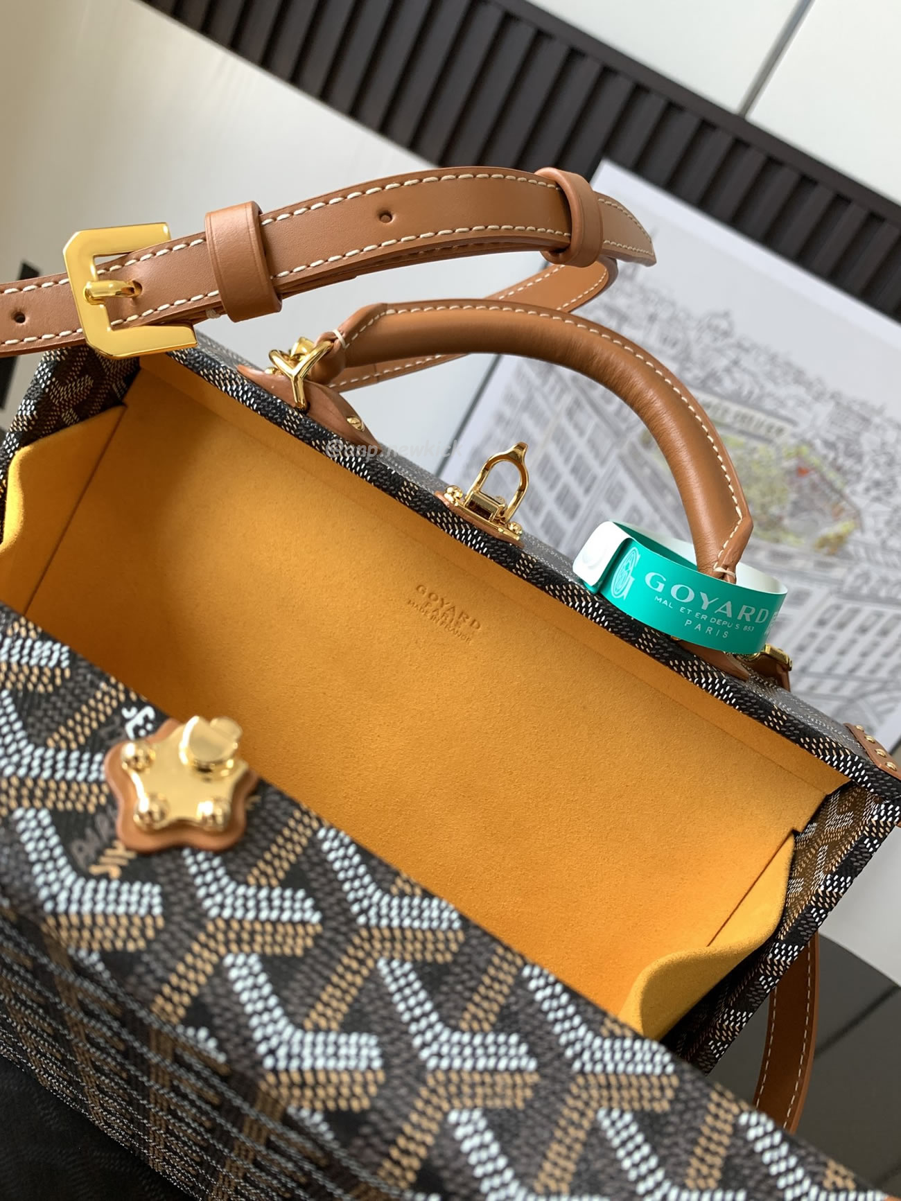 Goyard Grand Hôtel Box Bag 17 Cm X 7.7 Cm X 24.5 Cm (15) - www.newkick.vip